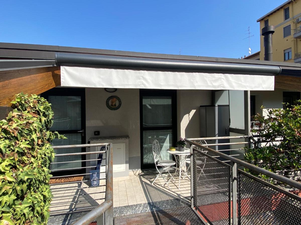 Appartamento CasaMartaNavigli Milano Esterno foto